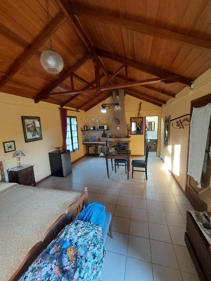 Posada De La Rosarito Hotel Brandsen Bagian luar foto